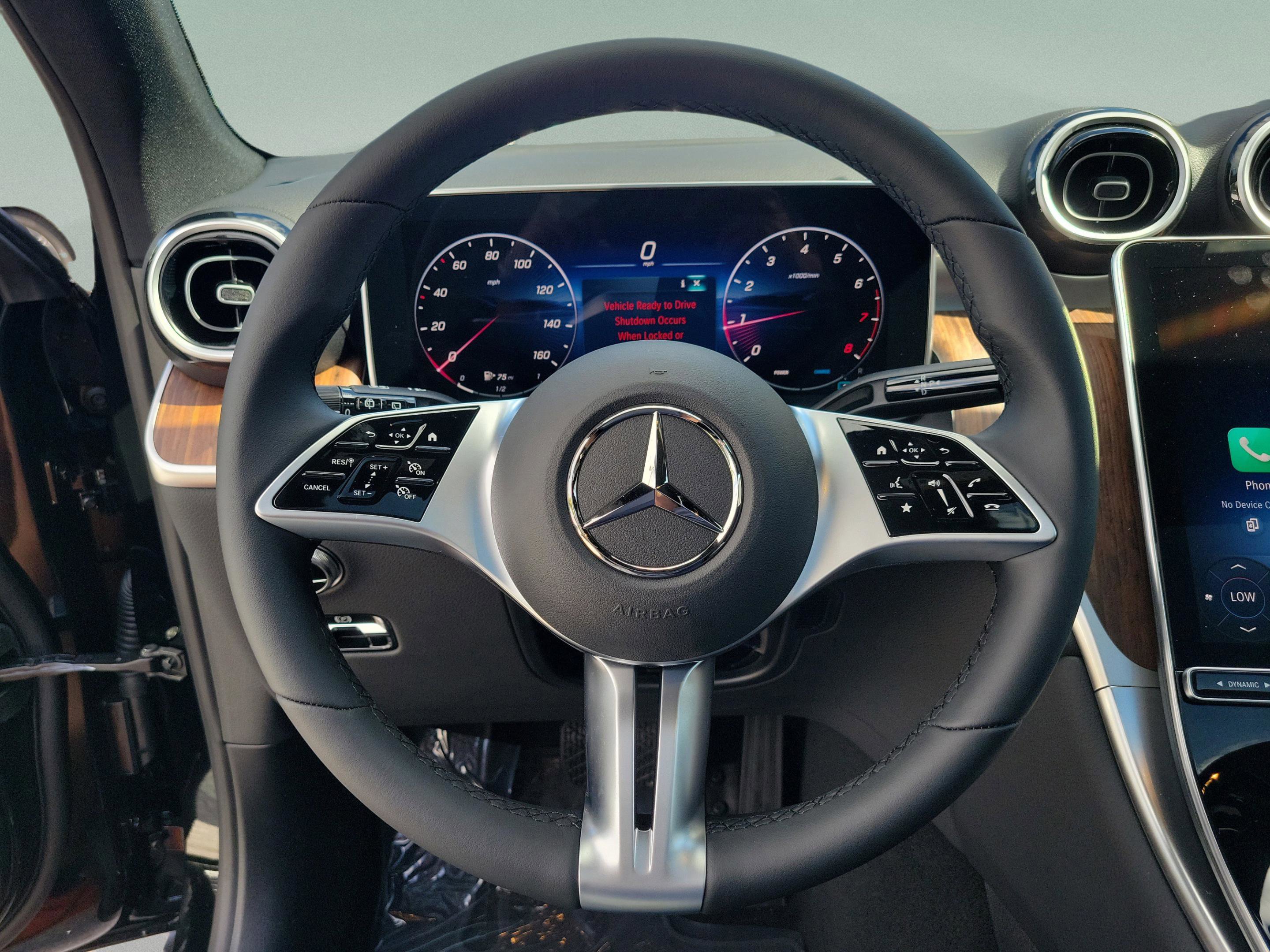 Used 2026 Mercedes-Benz GLC 300 4MATIC image 27