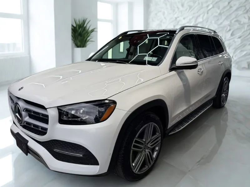 Used 2022 Mercedes-Benz GLS 450 4MATIC image 2