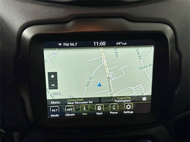 Used 2023 Jeep Renegade Latitude image 11