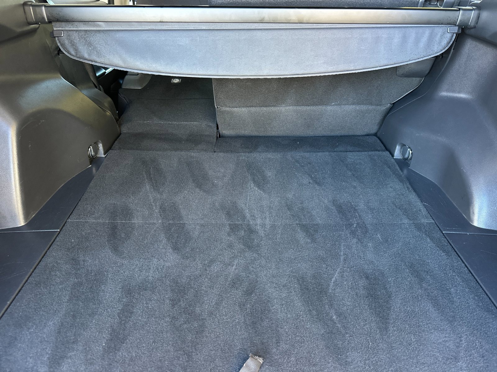 Used 2024 Toyota RAV4 XLE image 17