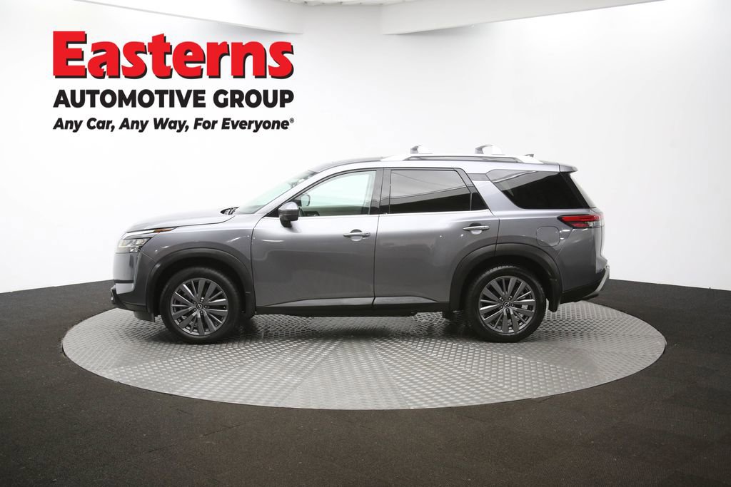 Used 2023 Nissan Pathfinder SL w/ SL Premium Package image 60