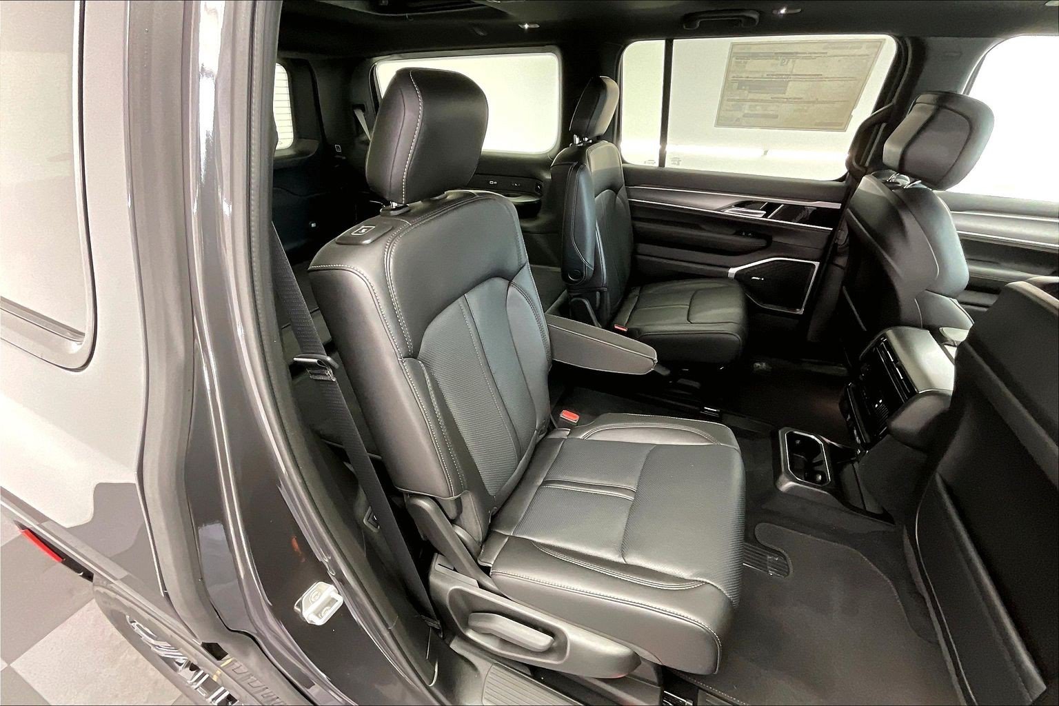 New 2026 Jeep Grand Wagoneer 4WD w/ Premium Group I image 10