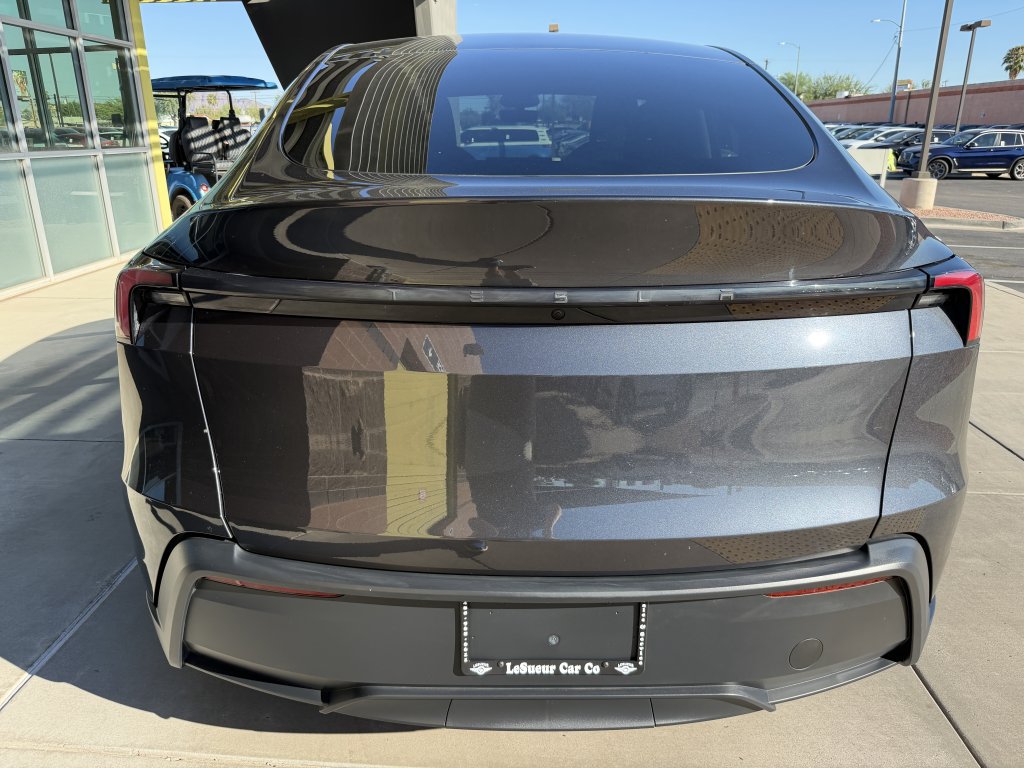 Used 2026 Tesla Model Y 2WD image 13