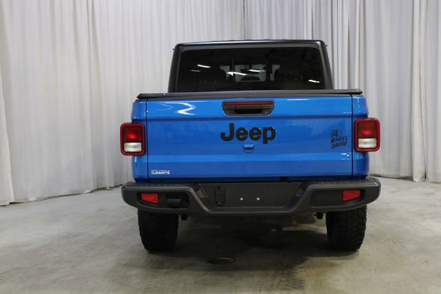 Used 2021 Jeep Gladiator Willys AWD/4WD image 22