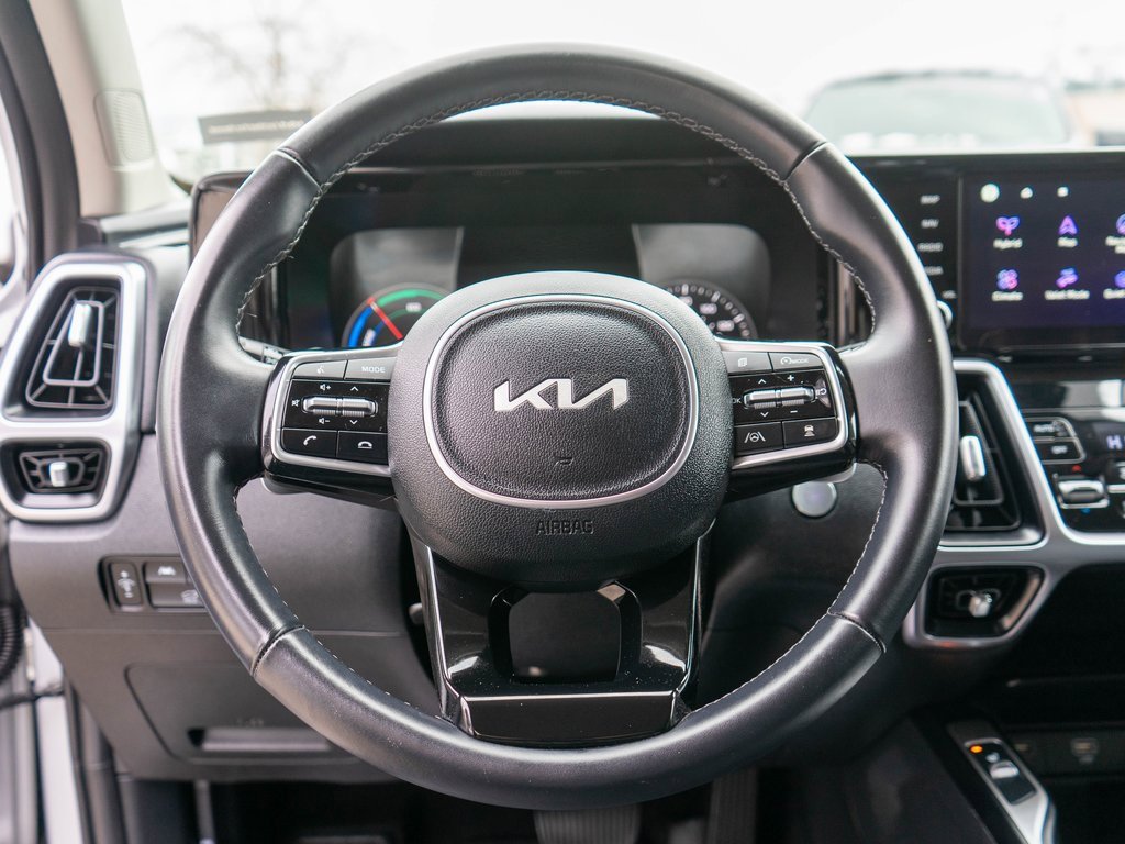 Certified 2023 Kia Sorento EX image 15