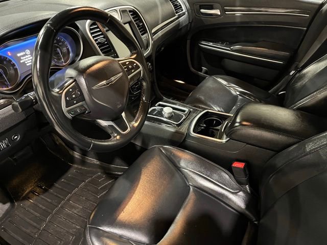 Used 2016 Chrysler 300 Limited w/ Driver Convenience Group AWD/4WD image 10