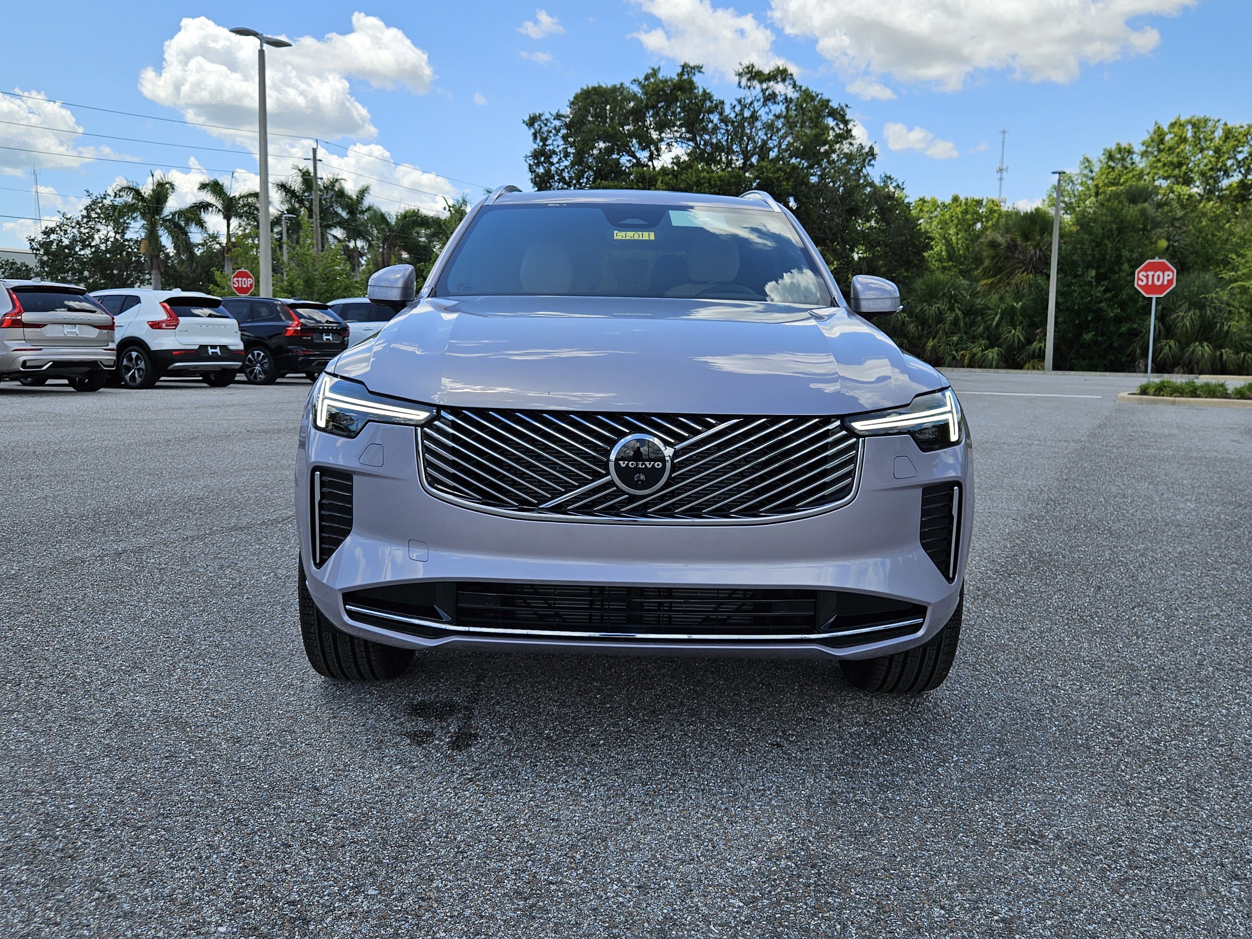 New 2026 Volvo XC90 B5 Plus image 2