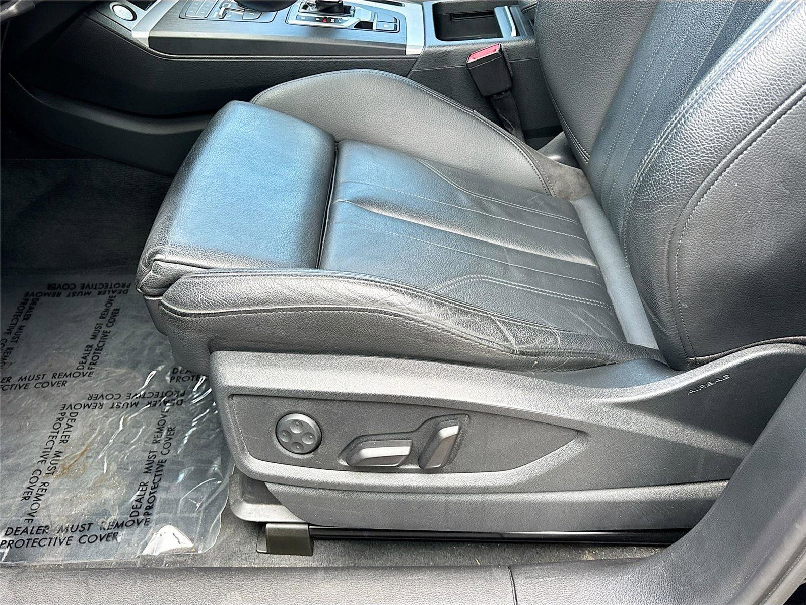 Used 2020 Audi Q5 2.0T Premium w/ Titanium Sport Package image 18