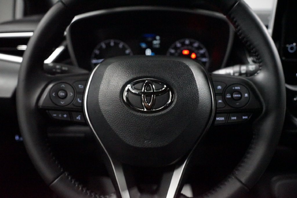 Certified 2023 Toyota Corolla SE w/ SE Premium Package FWD image 12