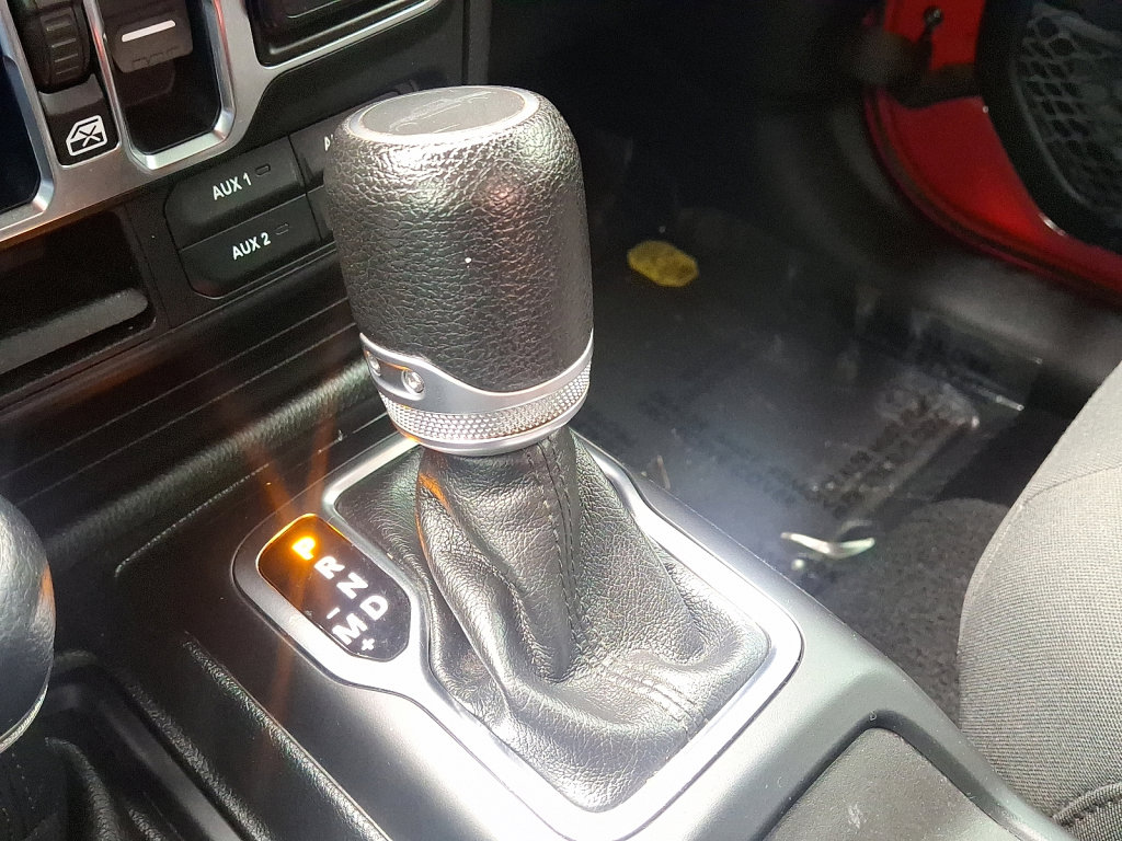 Certified 2020 Jeep Gladiator Sport w/ Quick Order Package 24S image 30