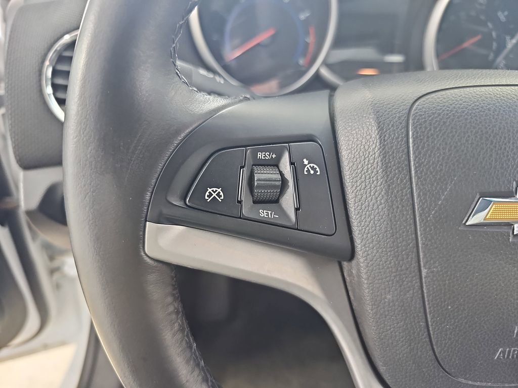 Used 2014 Chevrolet Cruze LT w/ All-Star Edition image 21