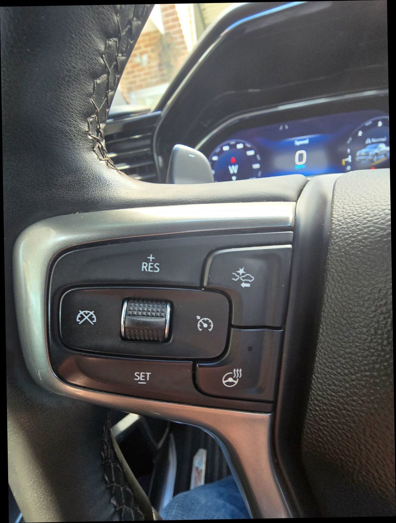 Used 2023 Chevrolet Silverado 1500 RST w/ Z71 Off-Road Package image 17