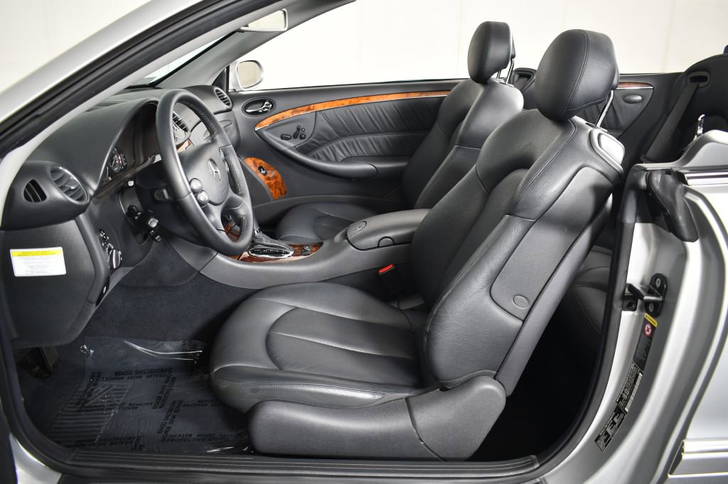 Used 2005 Mercedes-Benz CLK 500 Cabriolet image 24