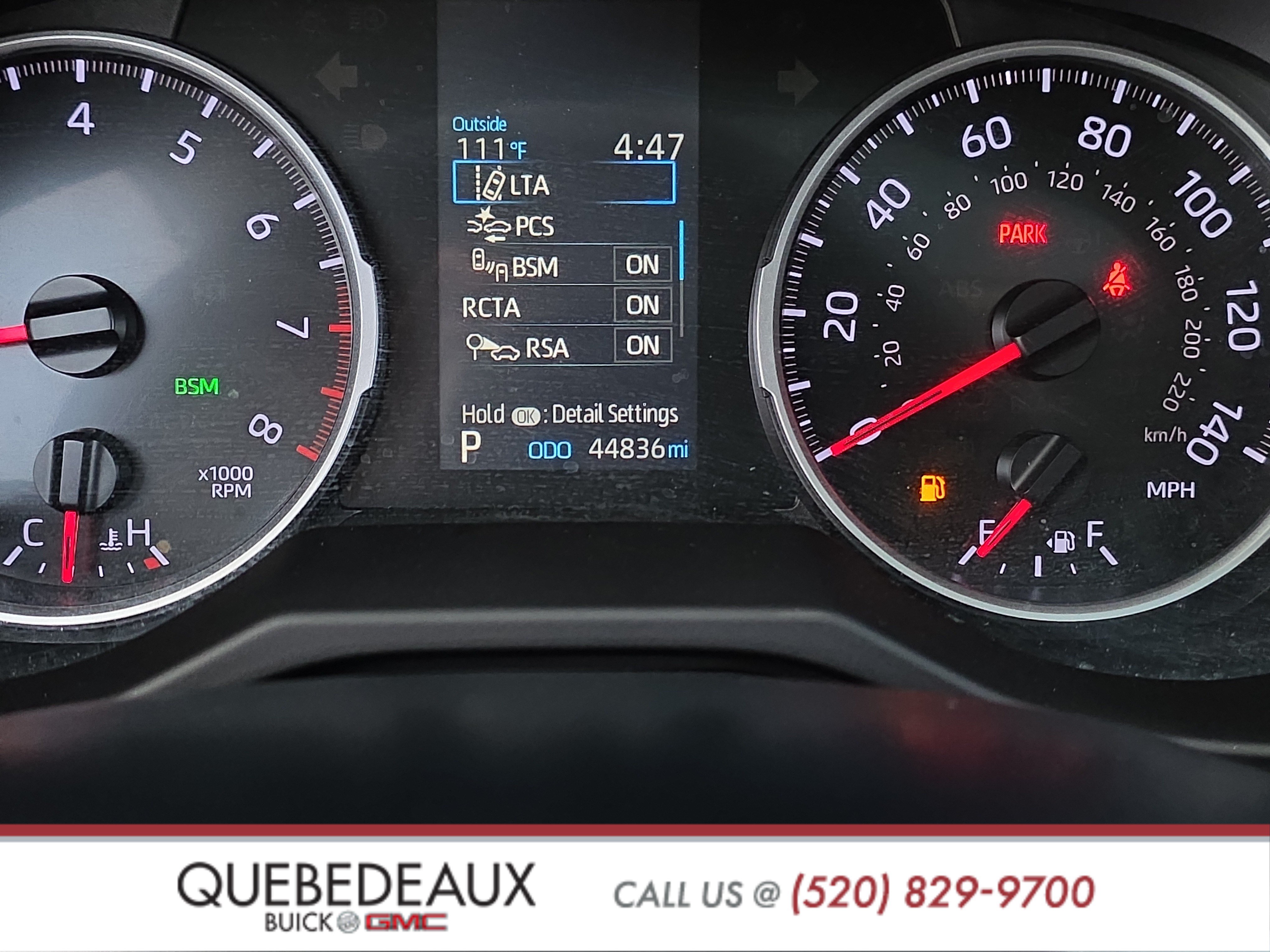 Used 2022 Toyota RAV4 XLE Premium FWD image 17