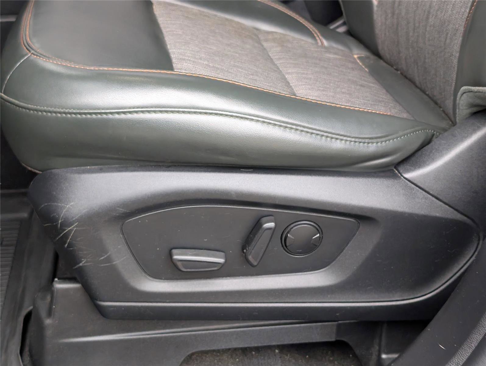 Used 2022 Ford Explorer Timberline image 10