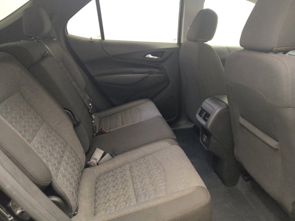 Used 2023 Chevrolet Equinox LT FWD image 19