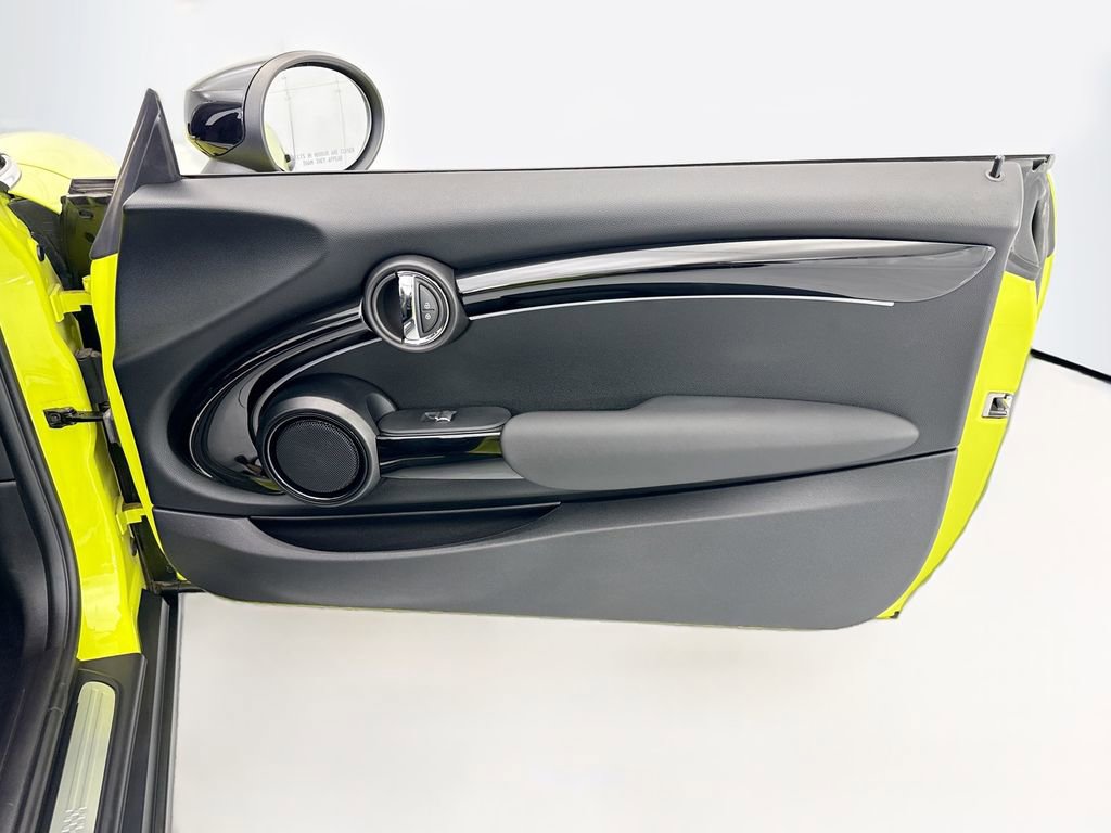 Certified 2024 MINI Cooper S image 27