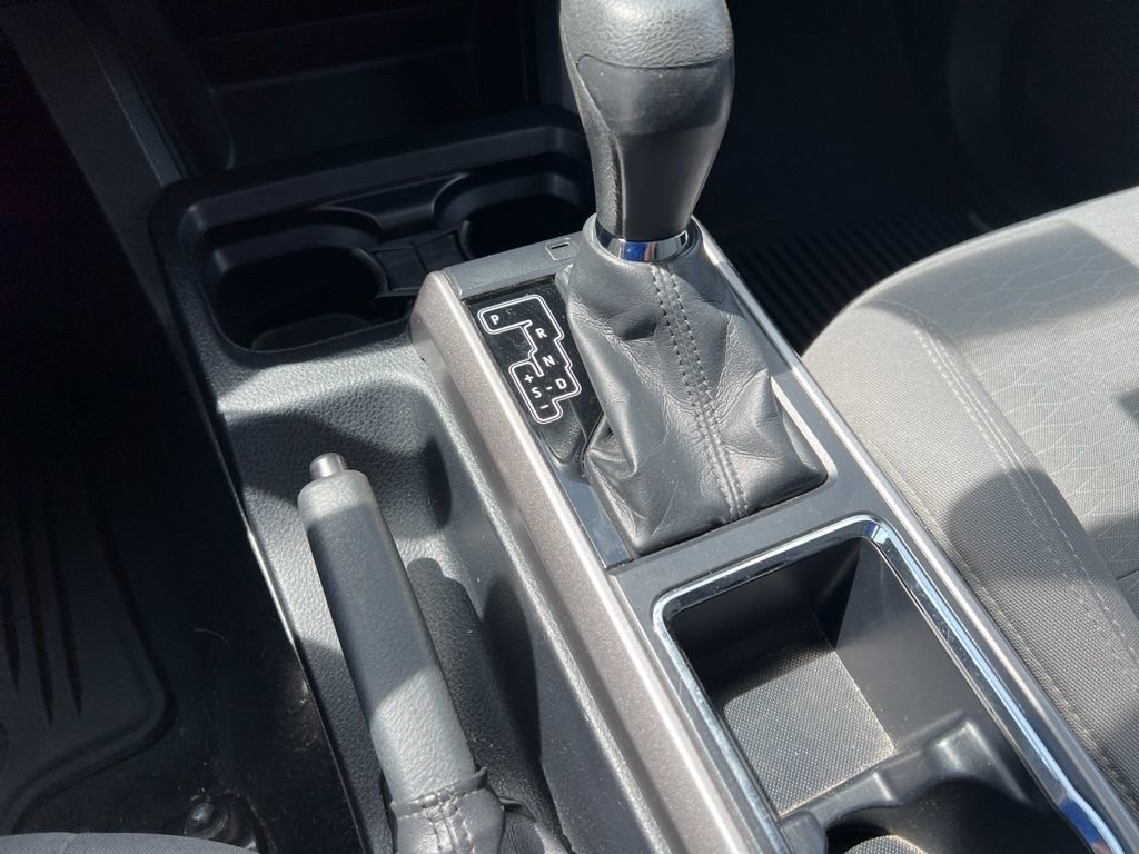 Used 2017 Toyota Tacoma SR5 image 24