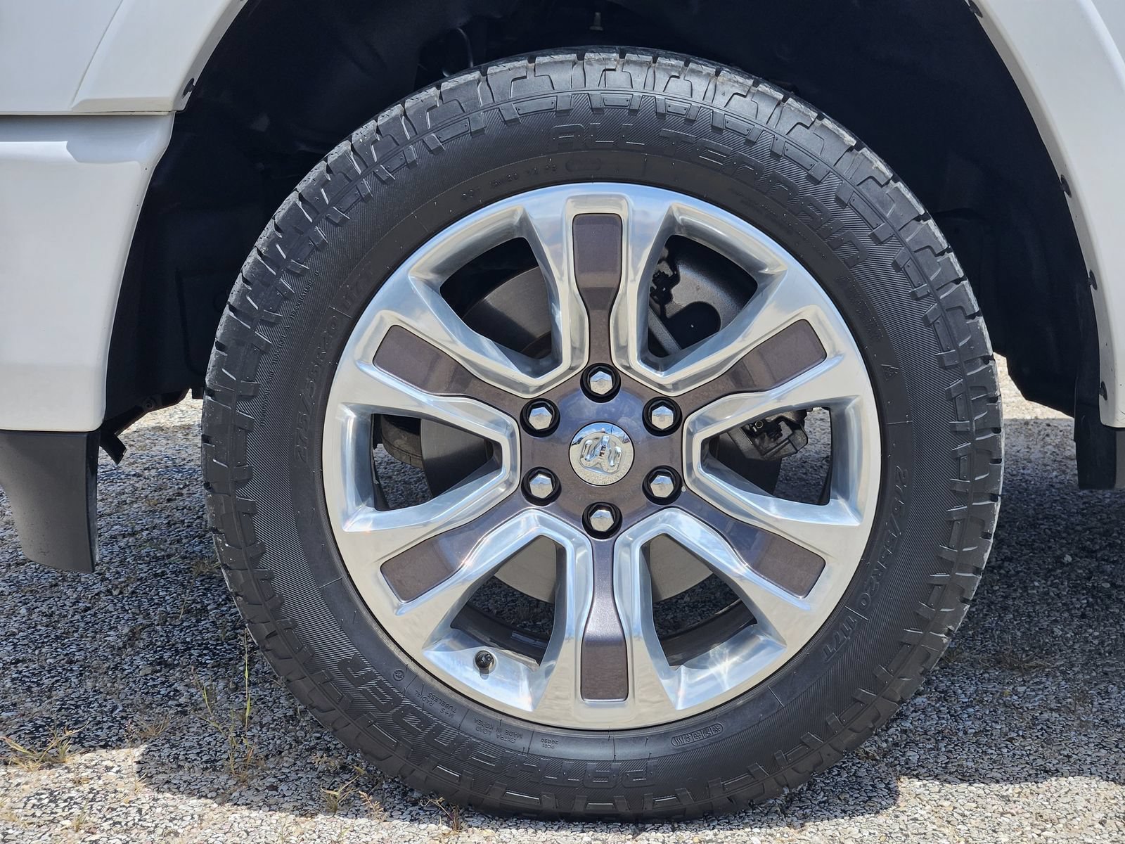 Used 2021 RAM 1500 Limited AWD/4WD image 13