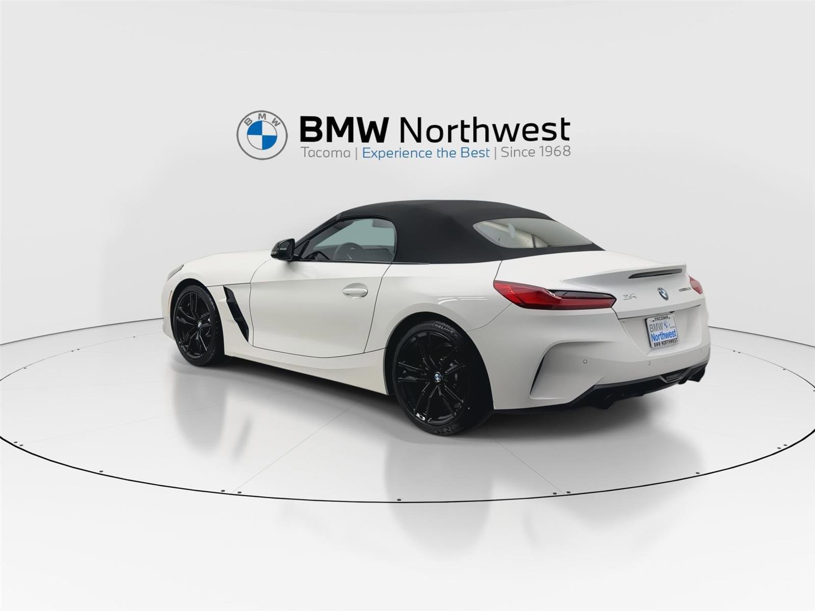 New 2026 BMW Z4 sDrive30i w/ Shadowloine Package image 12