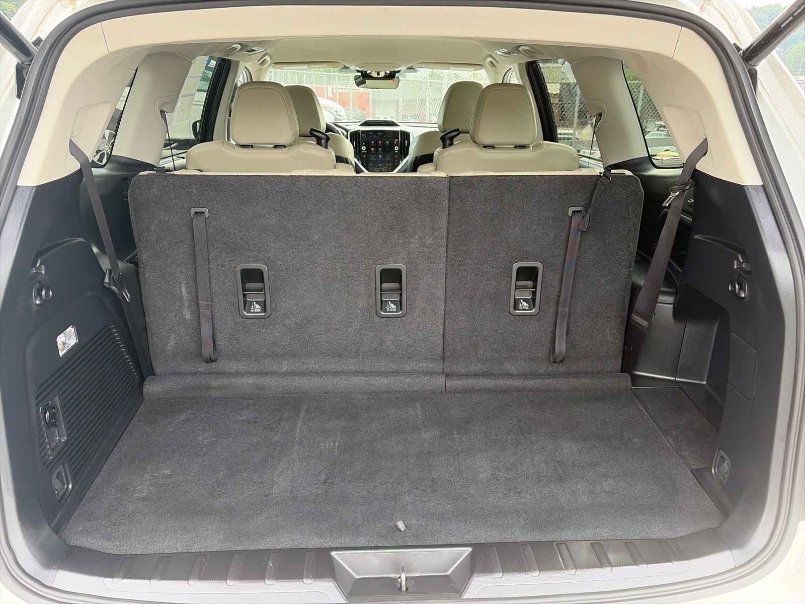Used 2023 Subaru Ascent Limited AWD/4WD image 19