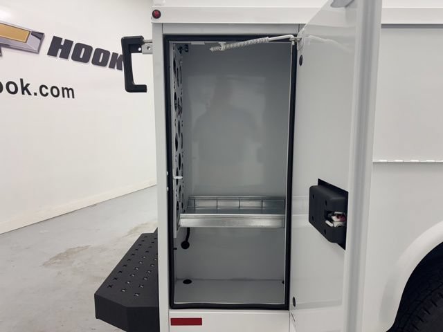 New 2026 Chevrolet Express 3500 w/ Power Convenience Package RWD image 29