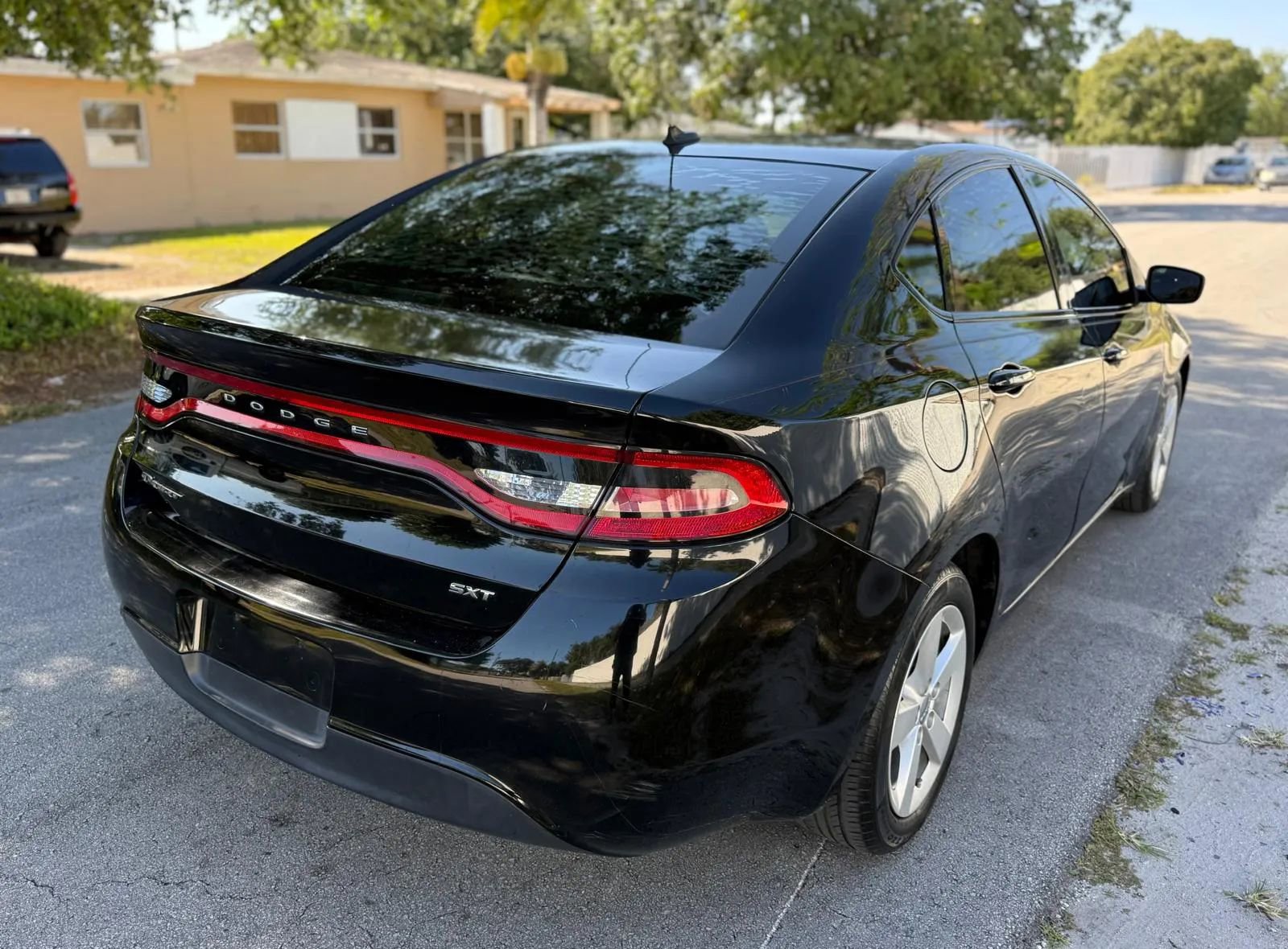 Used 2015 Dodge Dart SXT FWD image 3