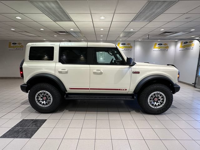 New 2026 Ford Bronco Outer Banks w/ Sasquatch Package AWD/4WD image 3