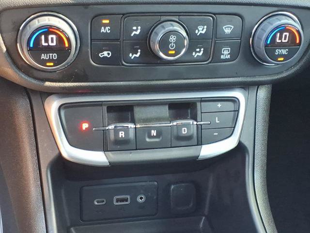 Used 2024 GMC Terrain SLE w/ Driver Convenience Package AWD/4WD image 21