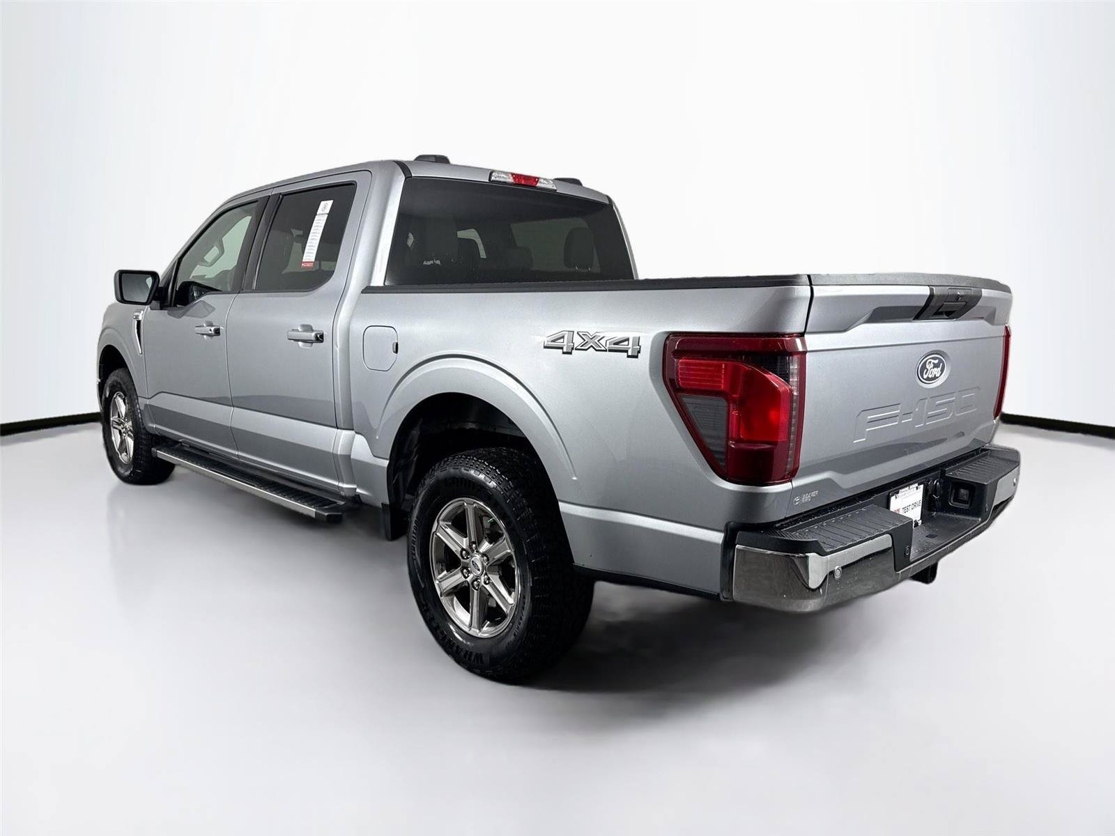 Used 2025 Ford F150 XLT w/ Equipment Group 301A Standard AWD/4WD image 11