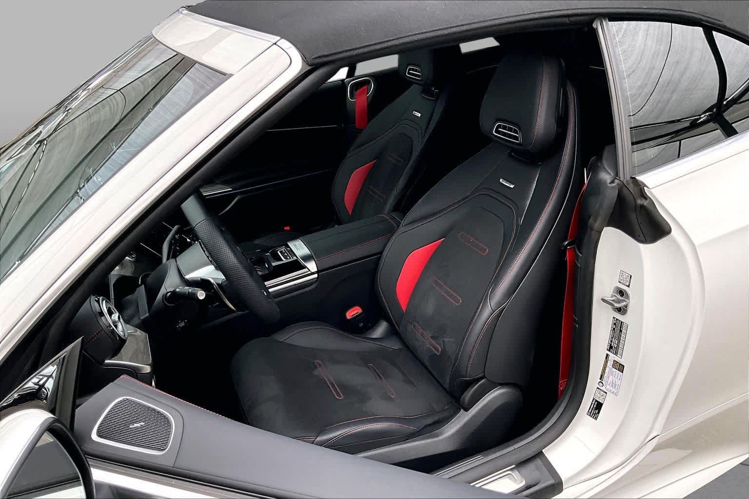 Certified 2026 Mercedes-Benz CLE 53 AMG 4MATIC Cabriolet image 8