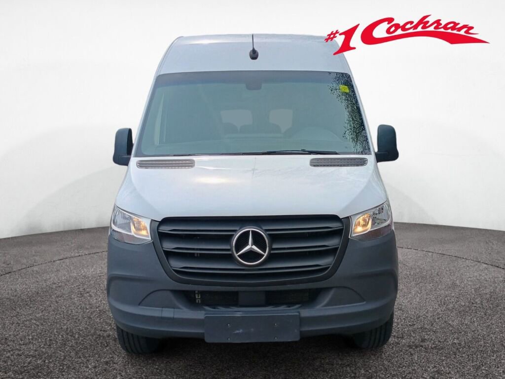 Used 2024 Mercedes-Benz Sprinter 2500 image 28