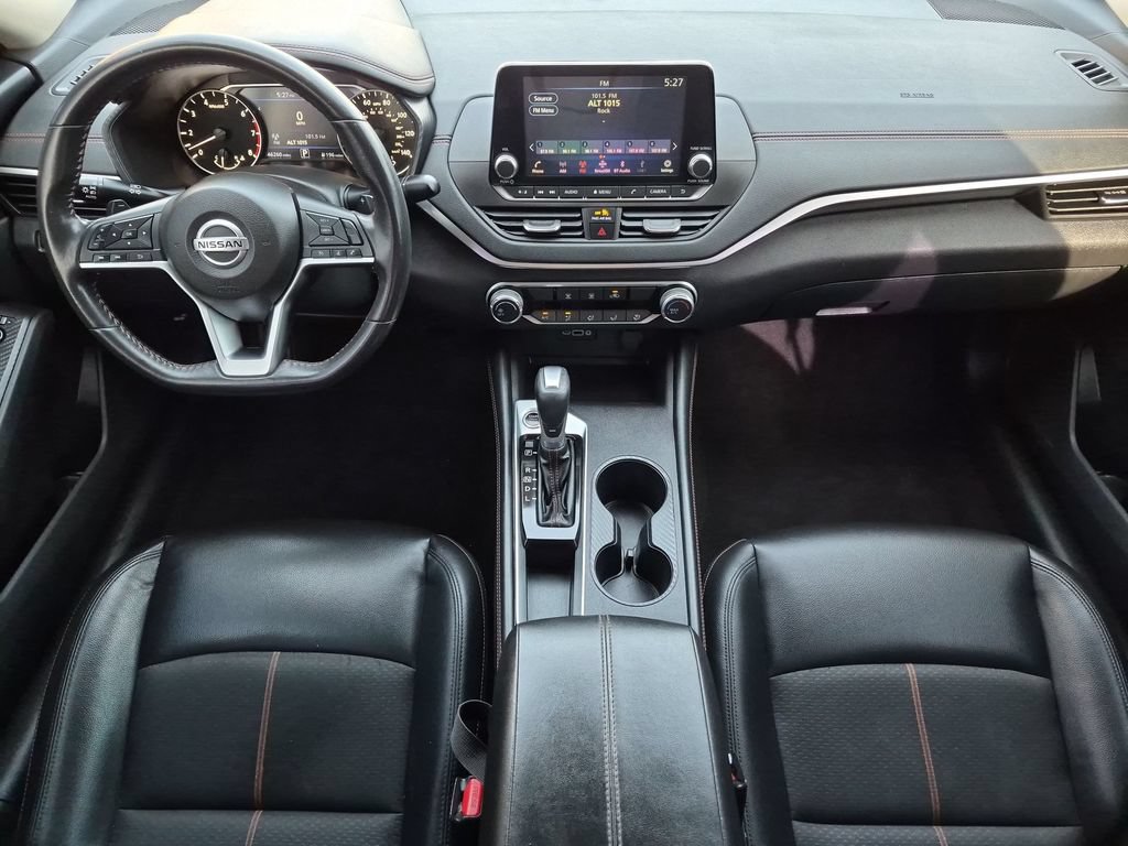 Used 2022 Nissan Altima 2.5 SR FWD image 14