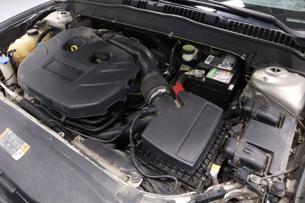 Used 2016 Ford Fusion Titanium FWD image 16