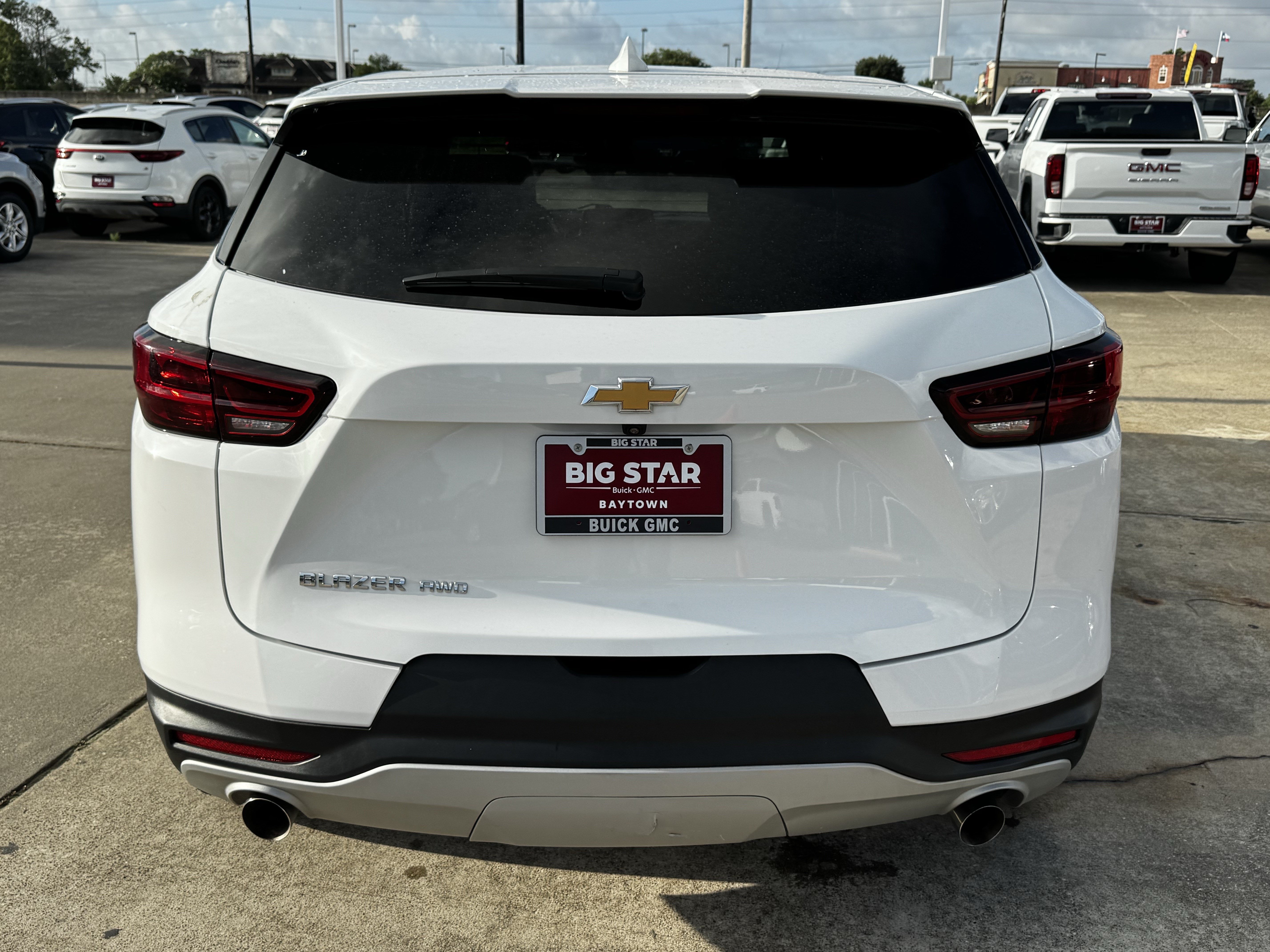 Used 2025 Chevrolet Blazer LT AWD/4WD image 9