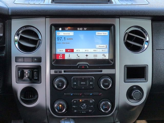 Used 2016 Ford Expedition EL XLT w/ Equipment Group 202A RWD image 22