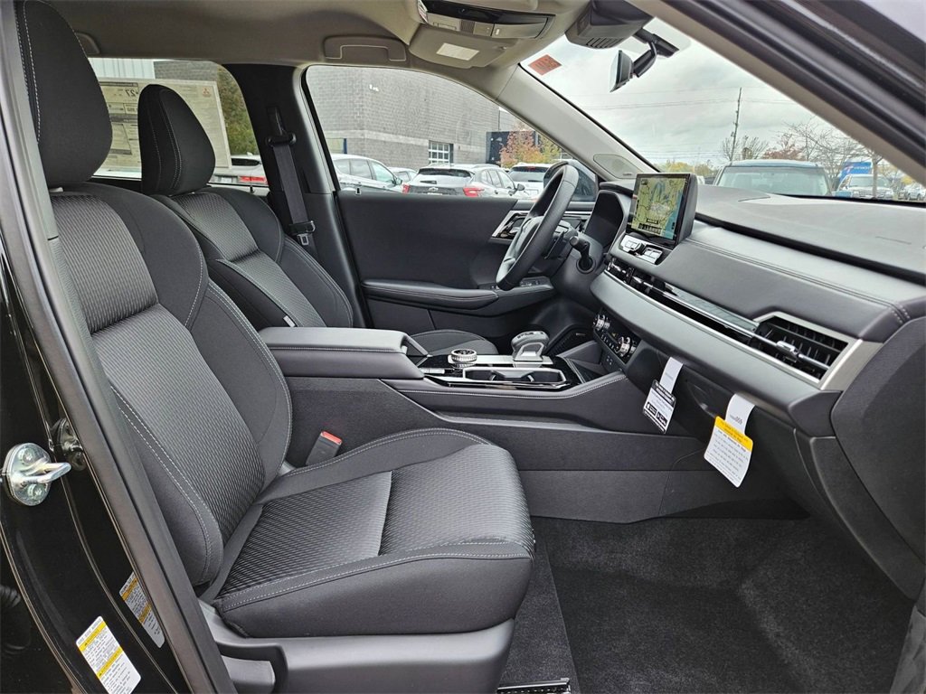 New 2025 Mitsubishi Outlander ES image 31