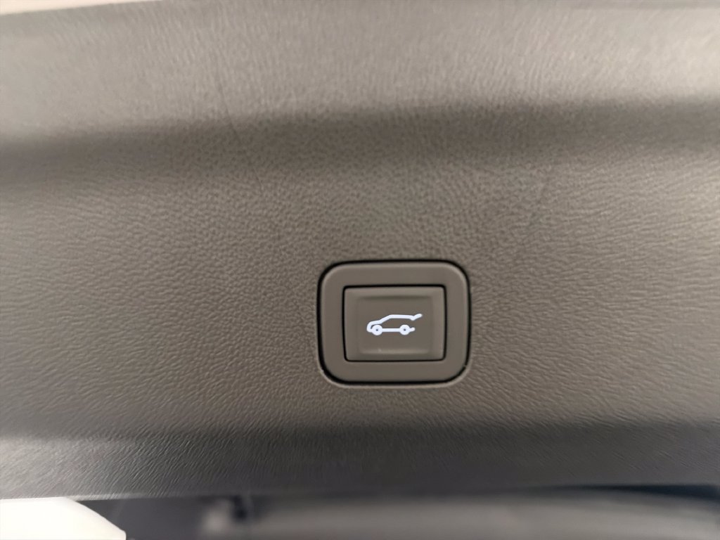 New 2026 Chevrolet Tahoe RST w/ Comfort Package AWD/4WD image 9