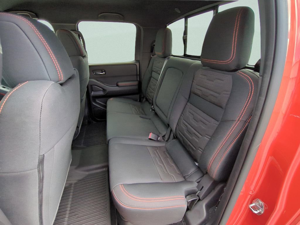 Certified 2025 Nissan Frontier PRO-4X w/ Interior Protection Package image 27