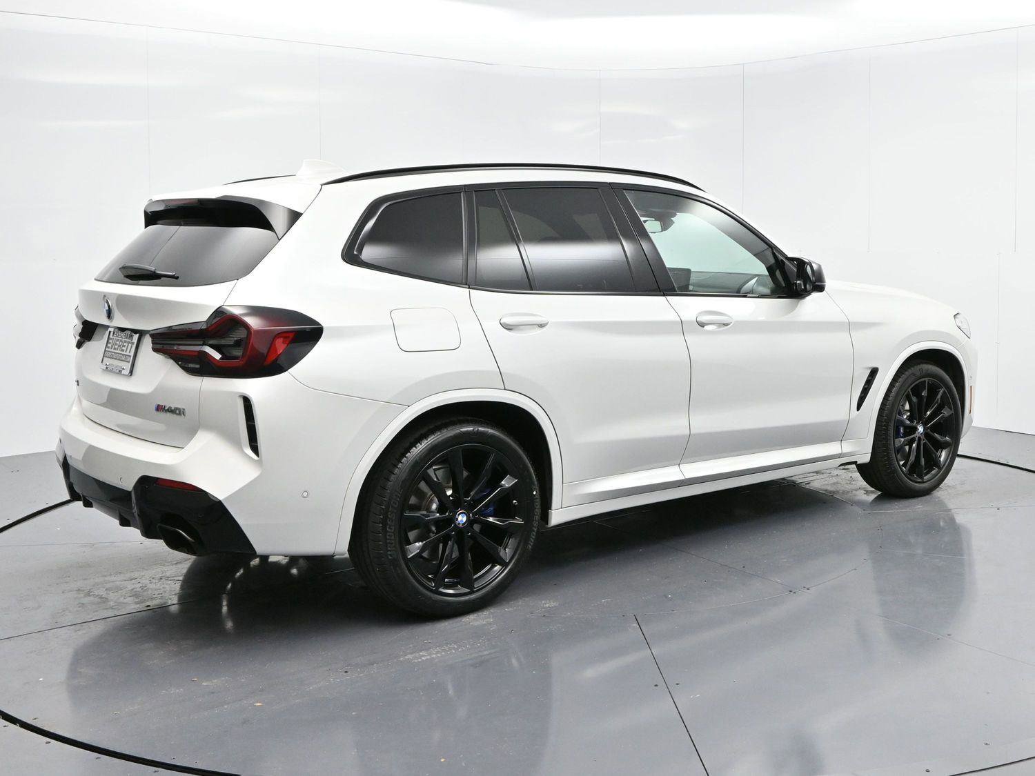 Used 2024 BMW X3 M40i w/ Premium Package image 7