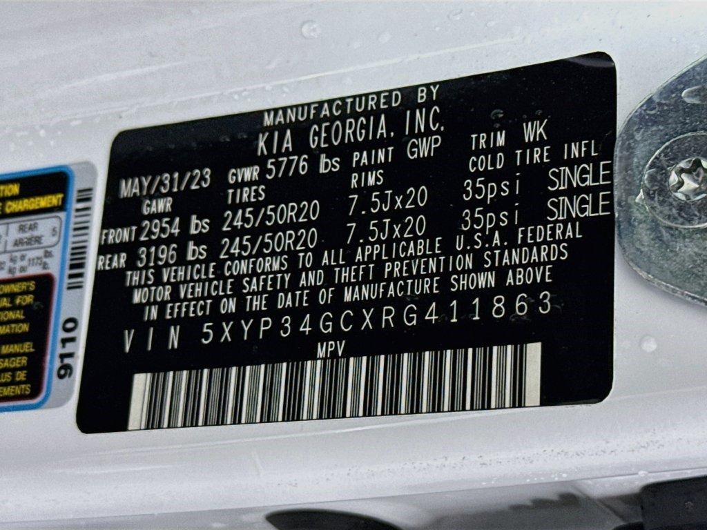 Used 2024 Kia Telluride EX w/ EX Captain's Chair Package FWD image 39