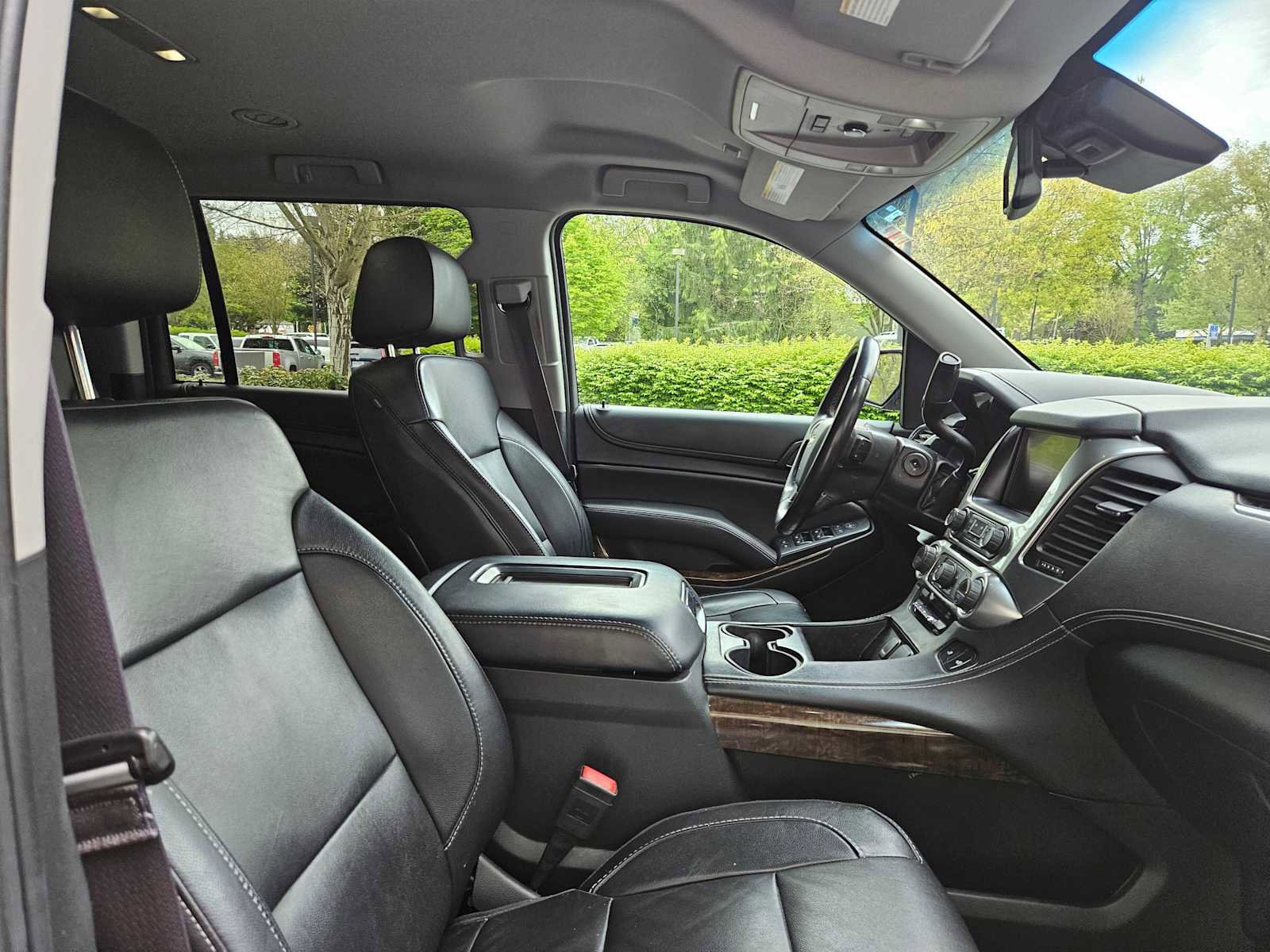 Used 2015 Chevrolet Suburban LT AWD/4WD image 8