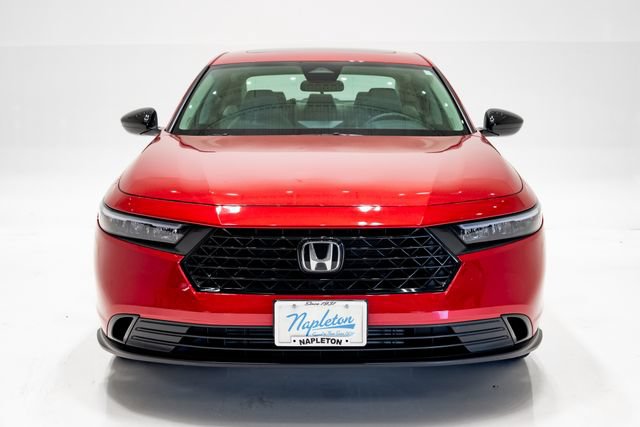 Used 2025 Honda Accord SE image 4
