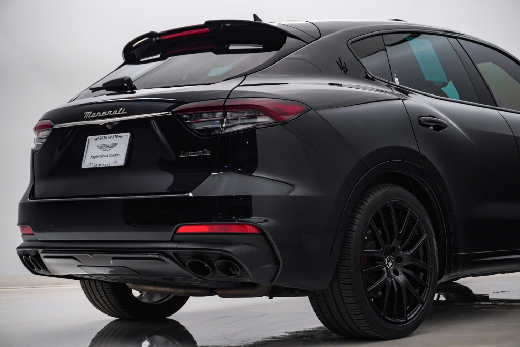 Used 2022 Maserati Levante Modena AWD/4WD image 12
