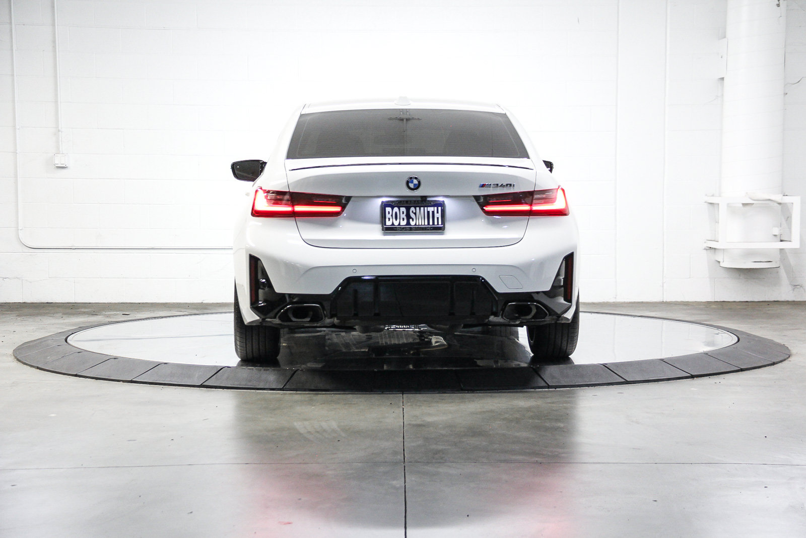 Used 2024 BMW M340i w/ Premium Package RWD image 5