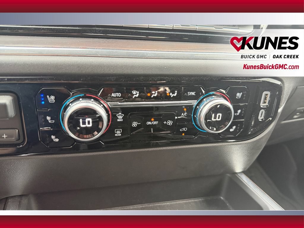 Used 2024 GMC Sierra 1500 SLT w/ SLT Premium Plus Package AWD/4WD image 28