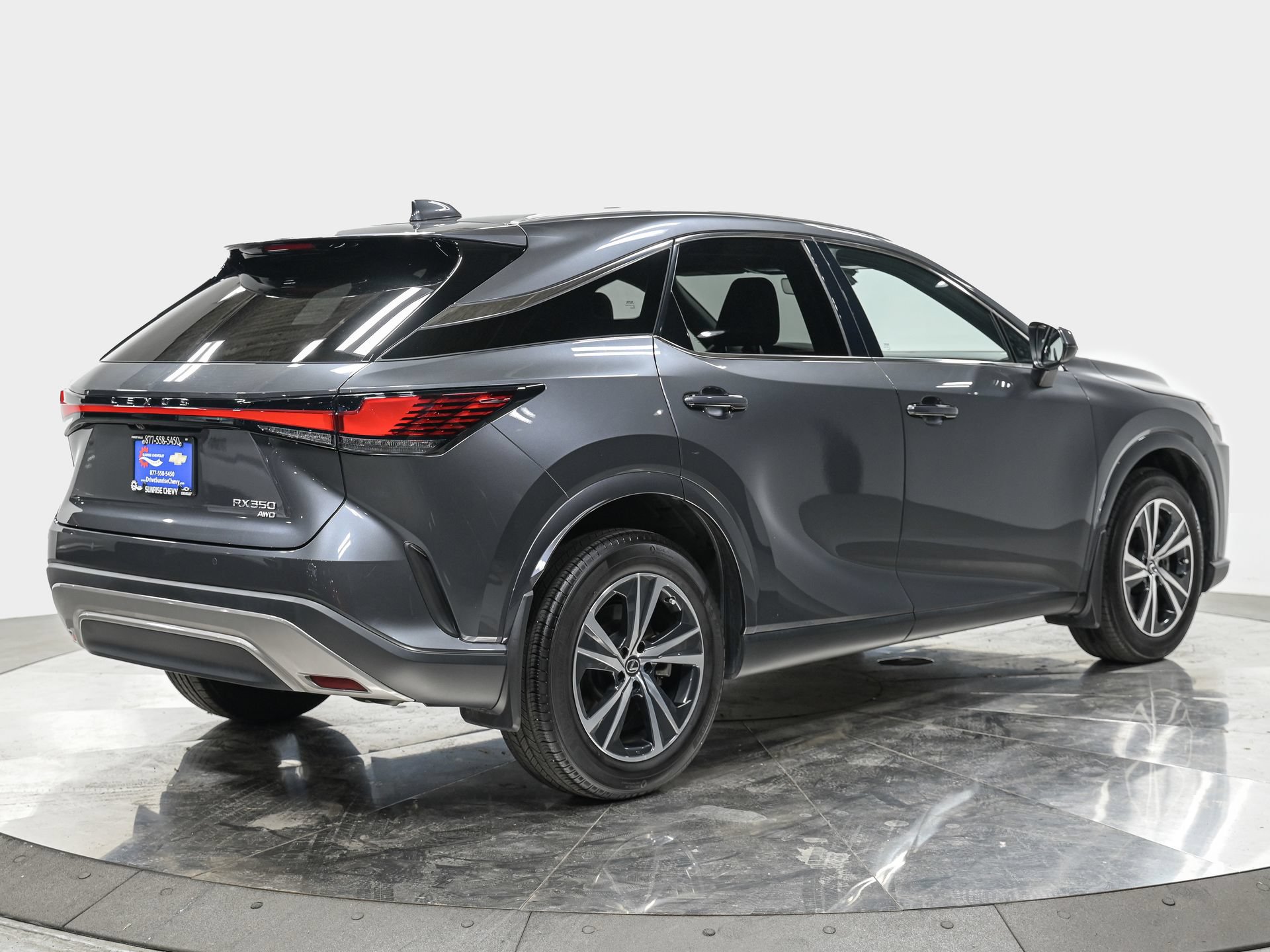 Used 2025 Lexus RX 350 Premium w/ Accessory Package AWD/4WD image 7