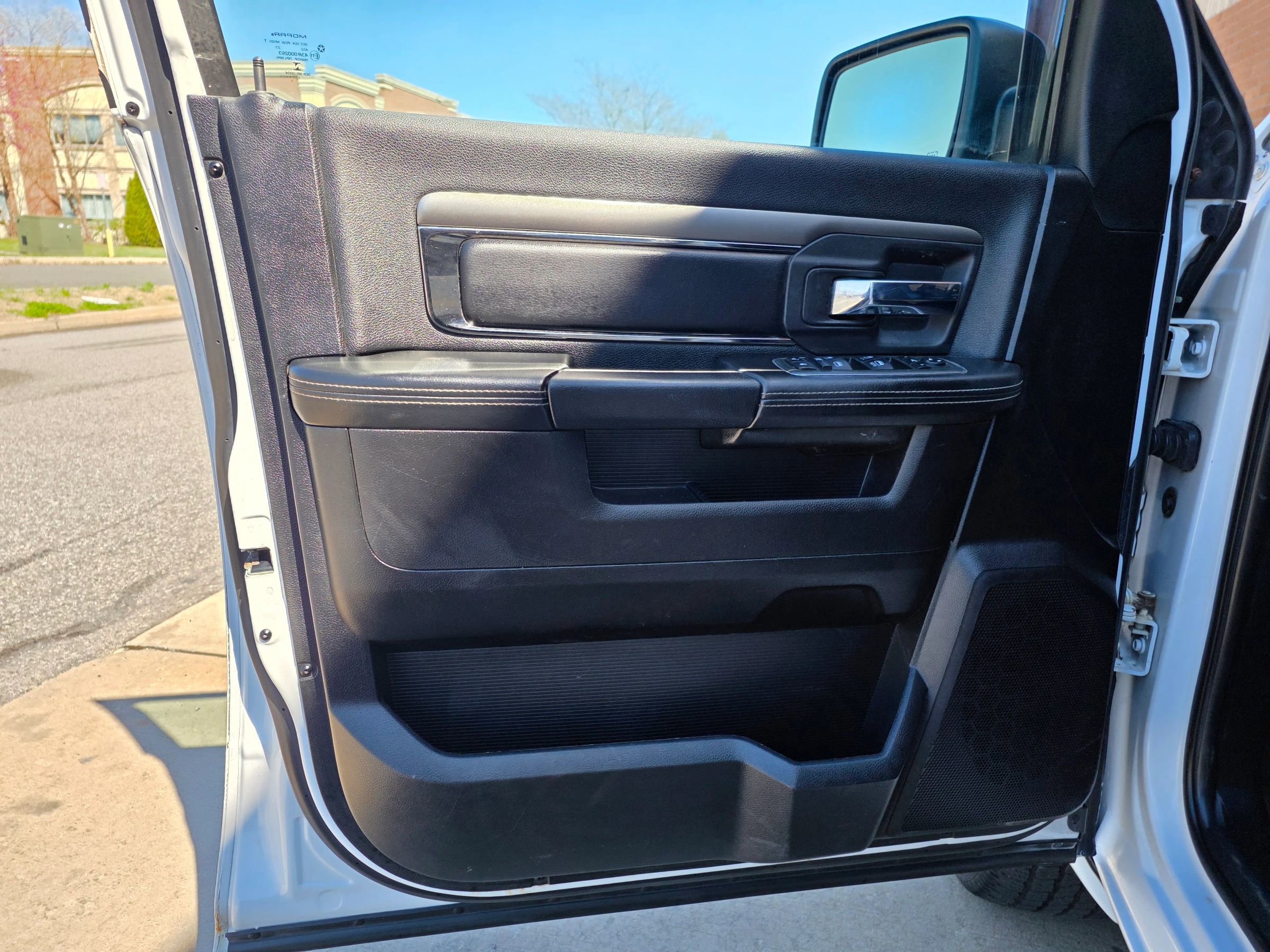 Used 2014 RAM 1500 Sport w/ Sport Premium Group AWD/4WD image 12