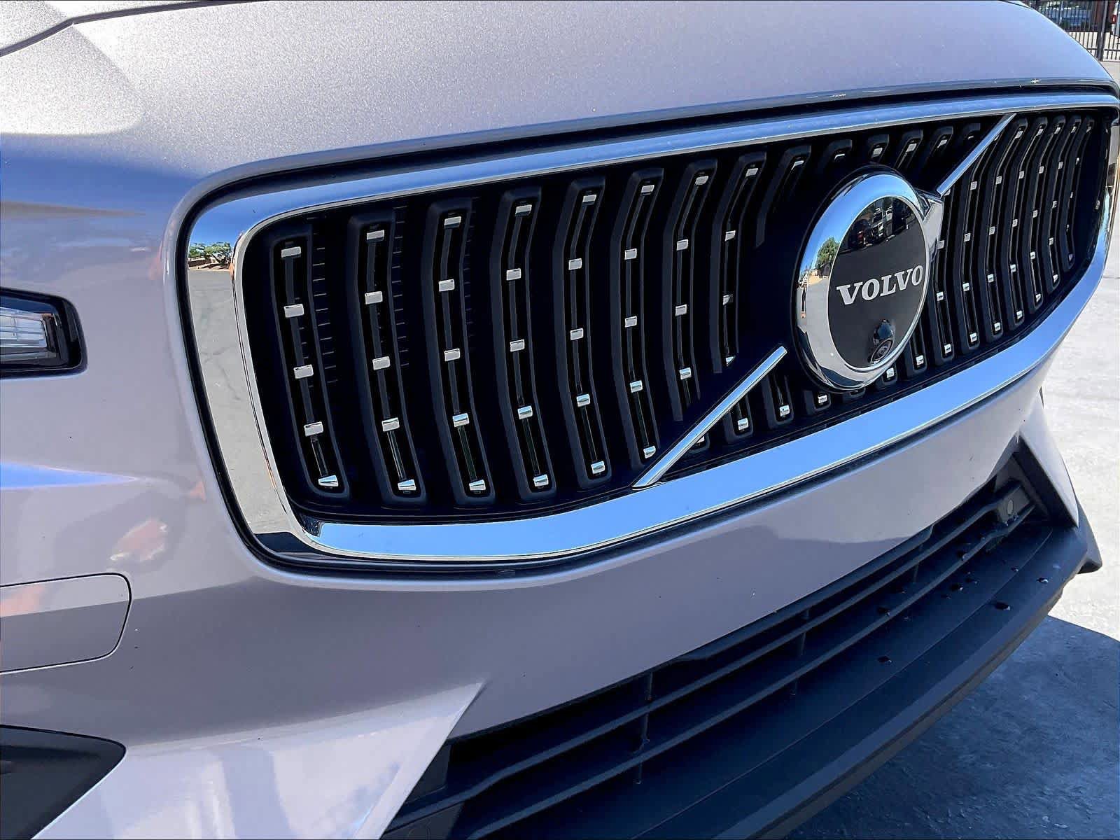 New 2026 Volvo V60 B5 Cross Country Ultra image 33