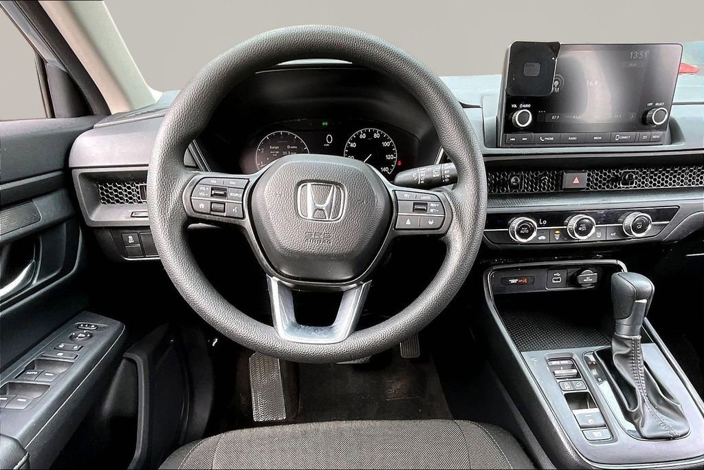 Used 2025 Honda CR-V LX image 9